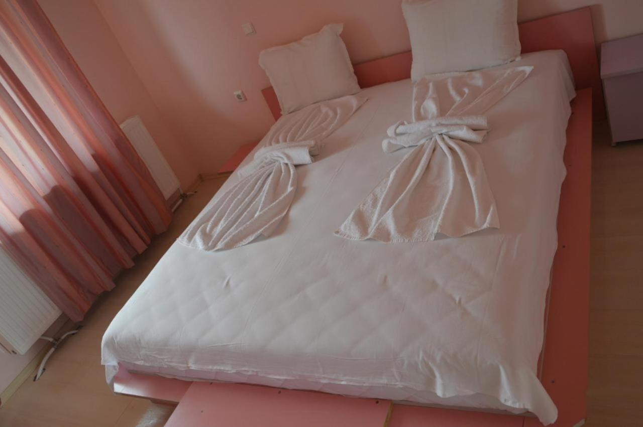 Complex Exotica Hotel Lozenets Luaran gambar